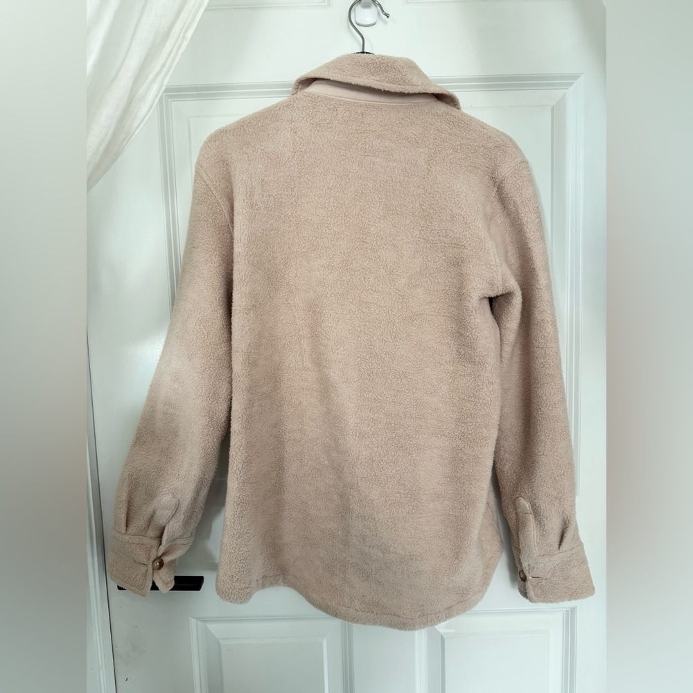 Faherty Holden High Pile Fleece Jacket in Peach Whip - Picture 6 of 10